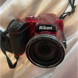 Nikon COOLPIX B500 camera